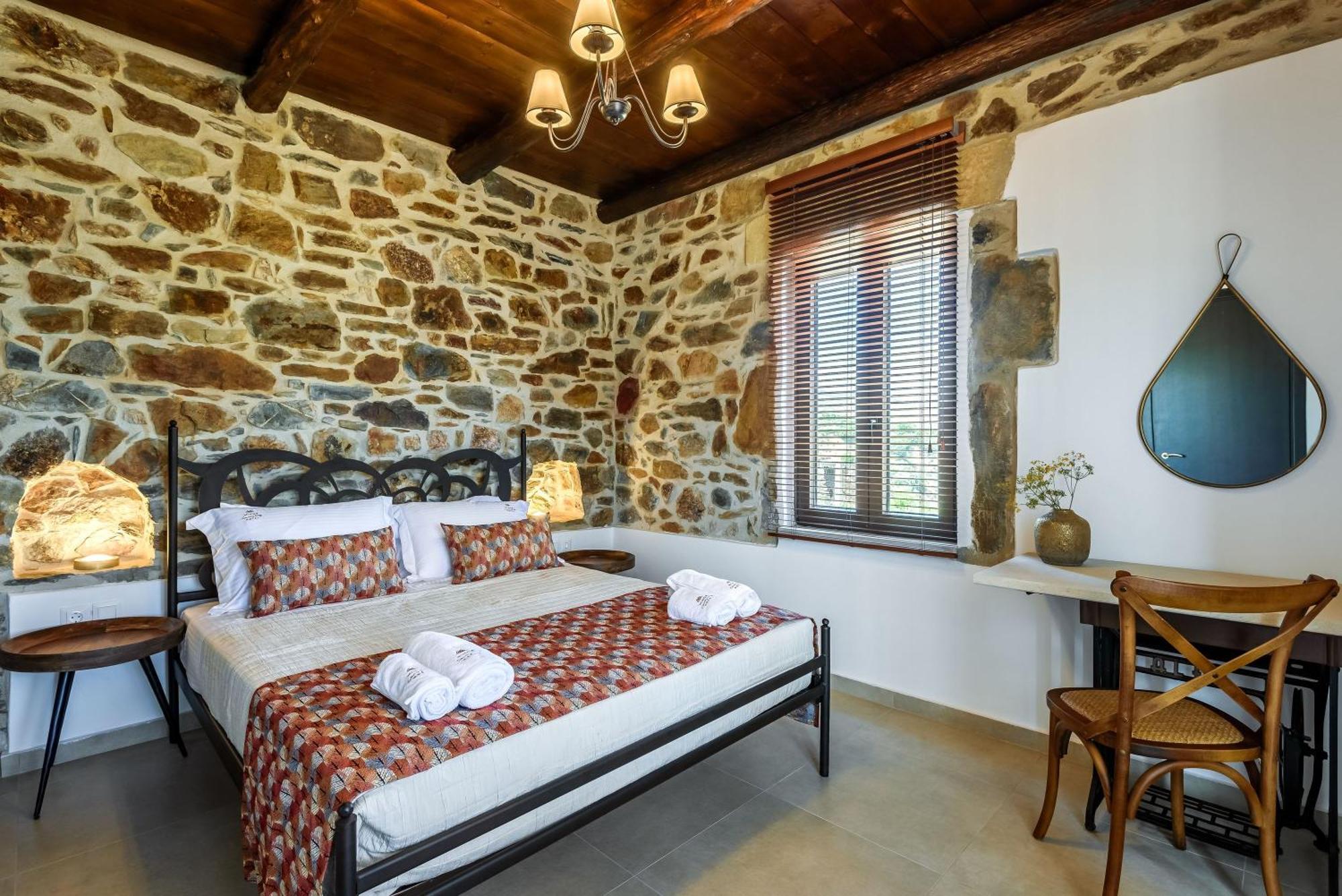 Minos Country Living Apartments Agriles 외부 사진
