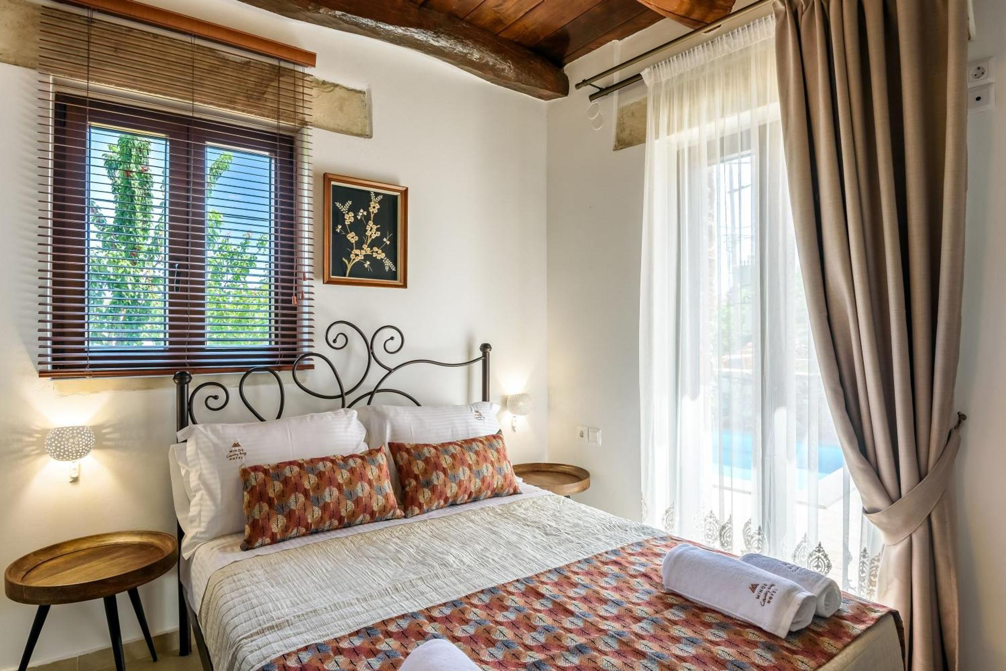 Minos Country Living Apartments Agriles 외부 사진