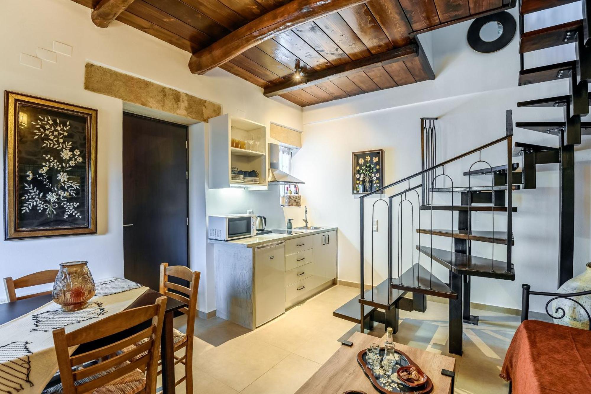 Minos Country Living Apartments Agriles 외부 사진